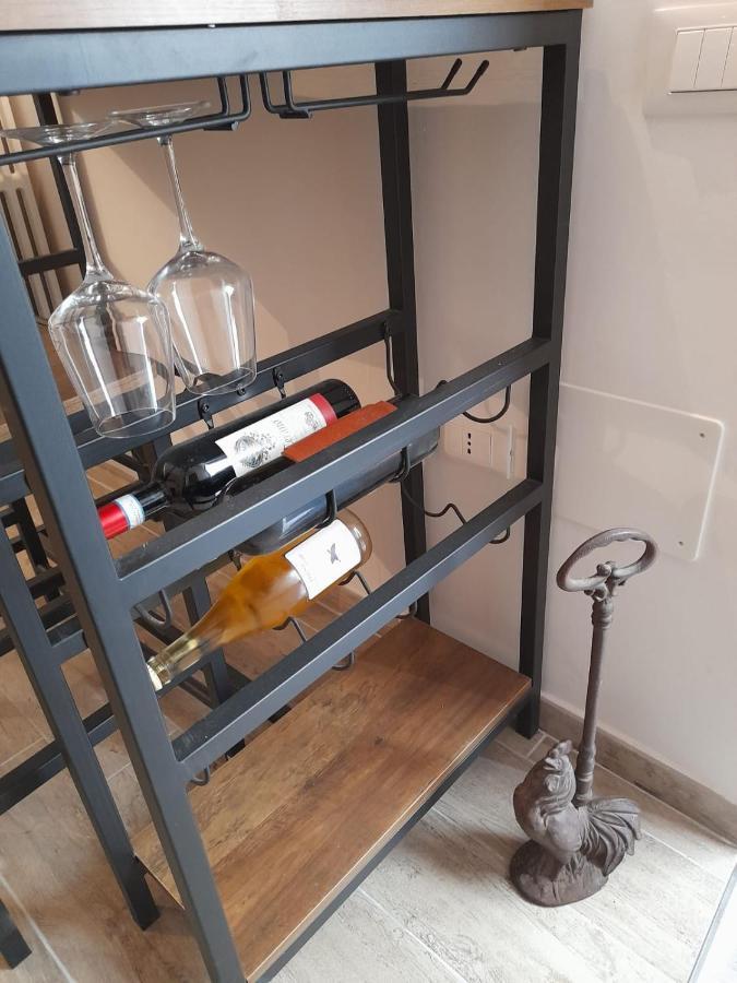 In Vino Veritas スルモナ エクステリア 写真